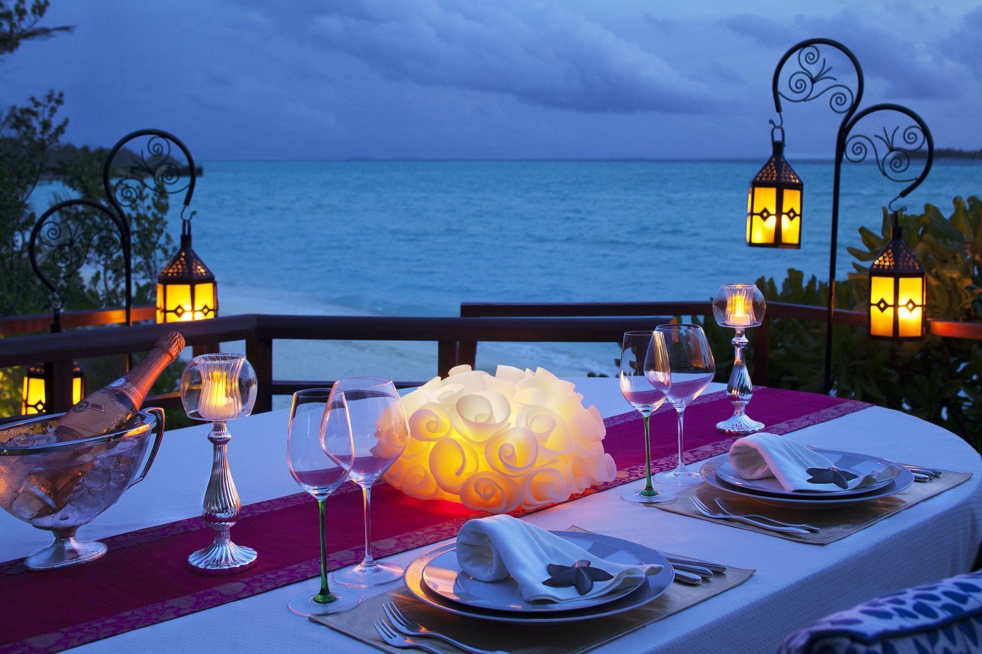 Emboodhu Finolhu Taj Exotica Resort & Spa, Maldives מסעדה תמונה